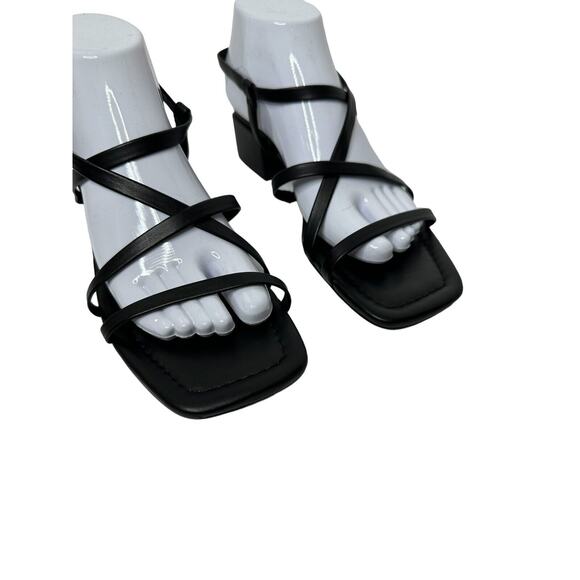 NEW Steve Madden Womens Appealing Sandal 9M Strappy Vegan Leather Block Heel - Picture 2 of 9